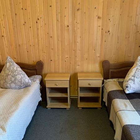 Hotel Novoe Shale 야블루니츠야 외부 사진