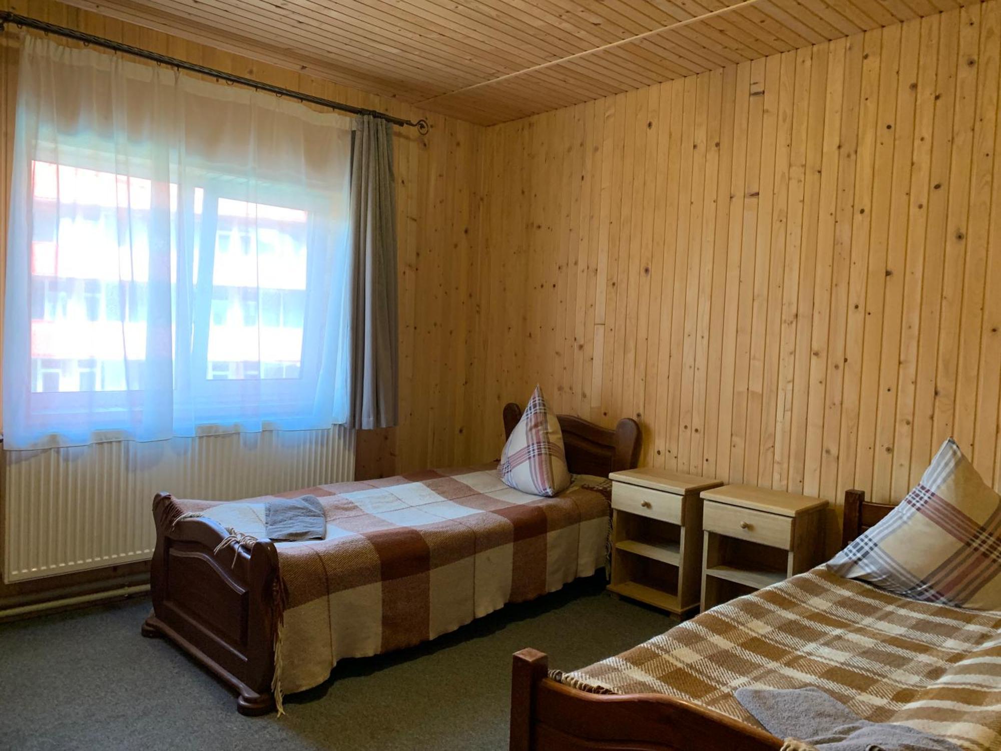 Hotel Novoe Shale 야블루니츠야 외부 사진