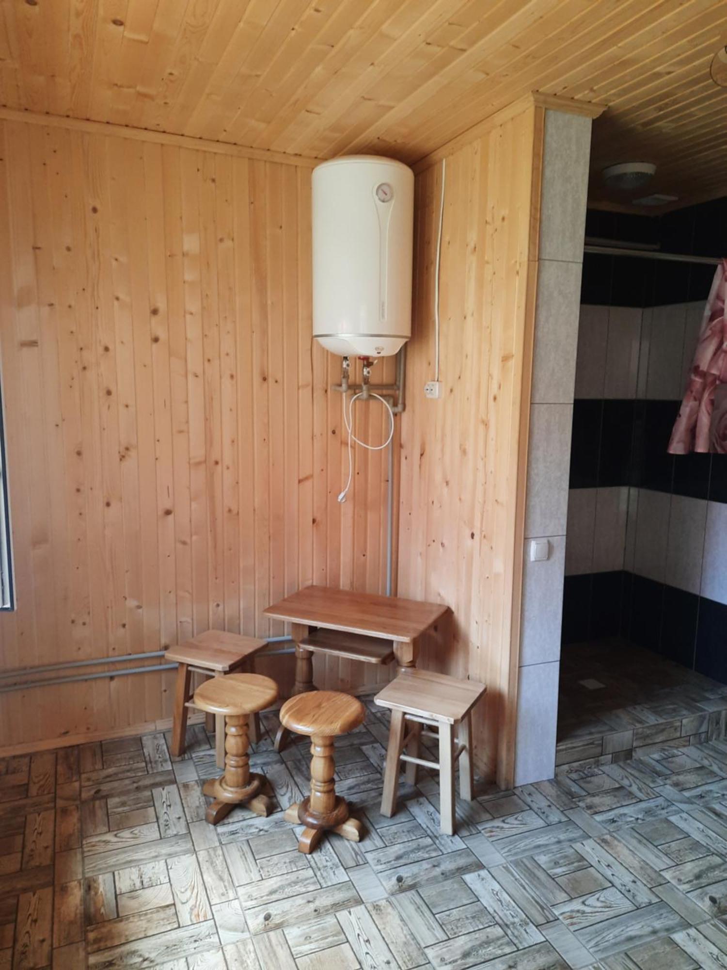 Hotel Novoe Shale 야블루니츠야 외부 사진