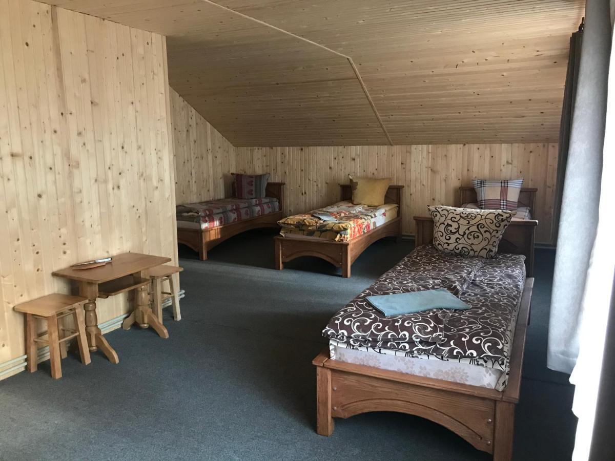 Hotel Novoe Shale 야블루니츠야 외부 사진
